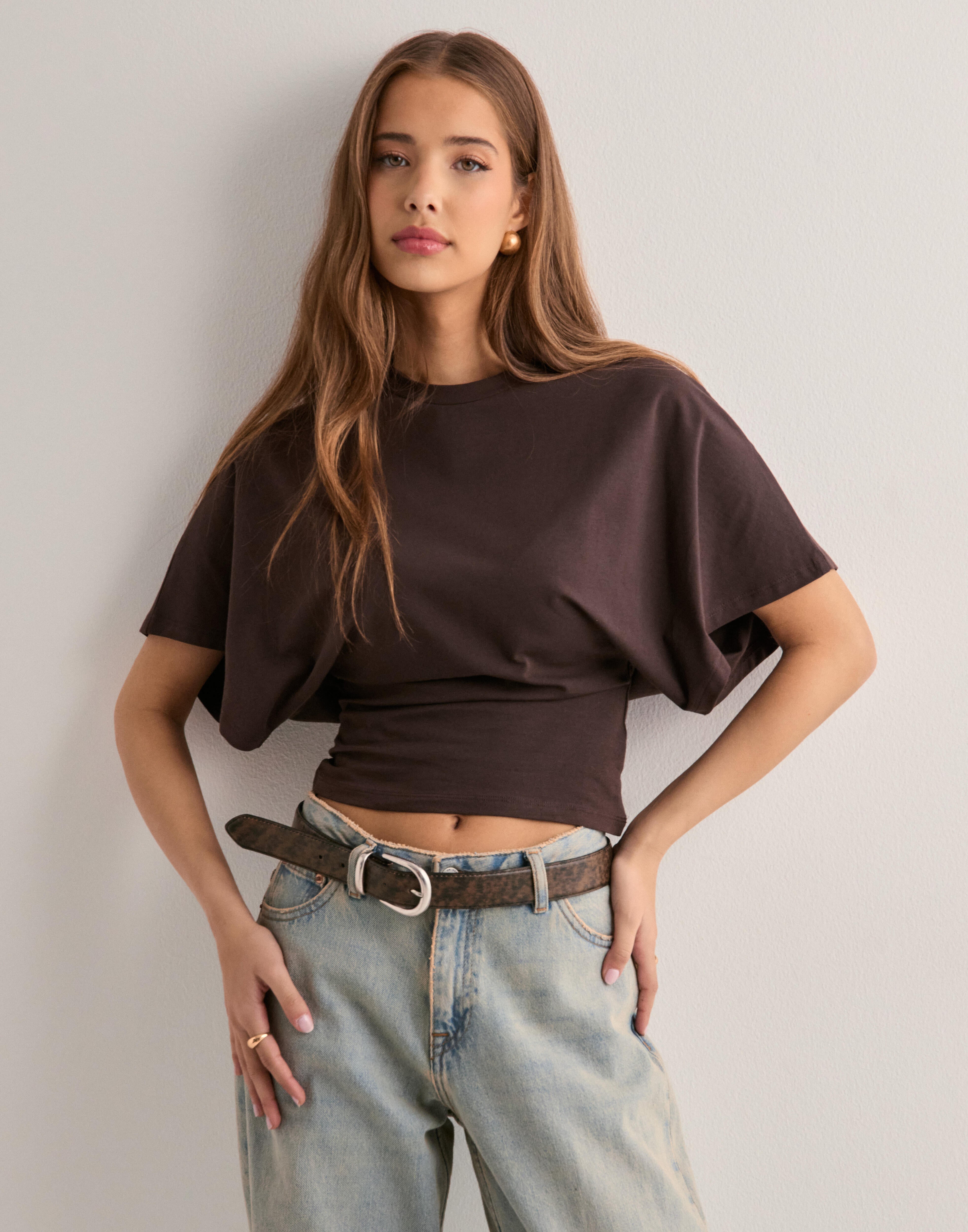 Belle Nuit | The Cloudform Wide Sleeve Tee