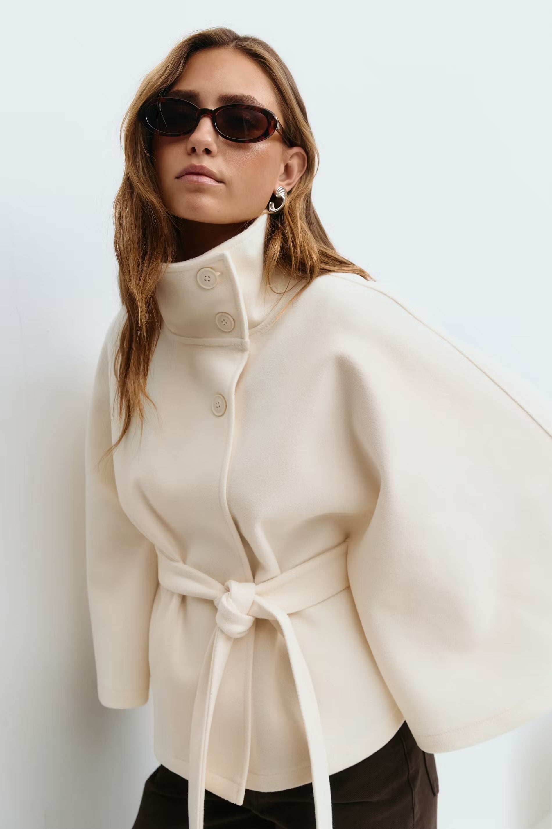 Belle Nuit | Belt cape jacket