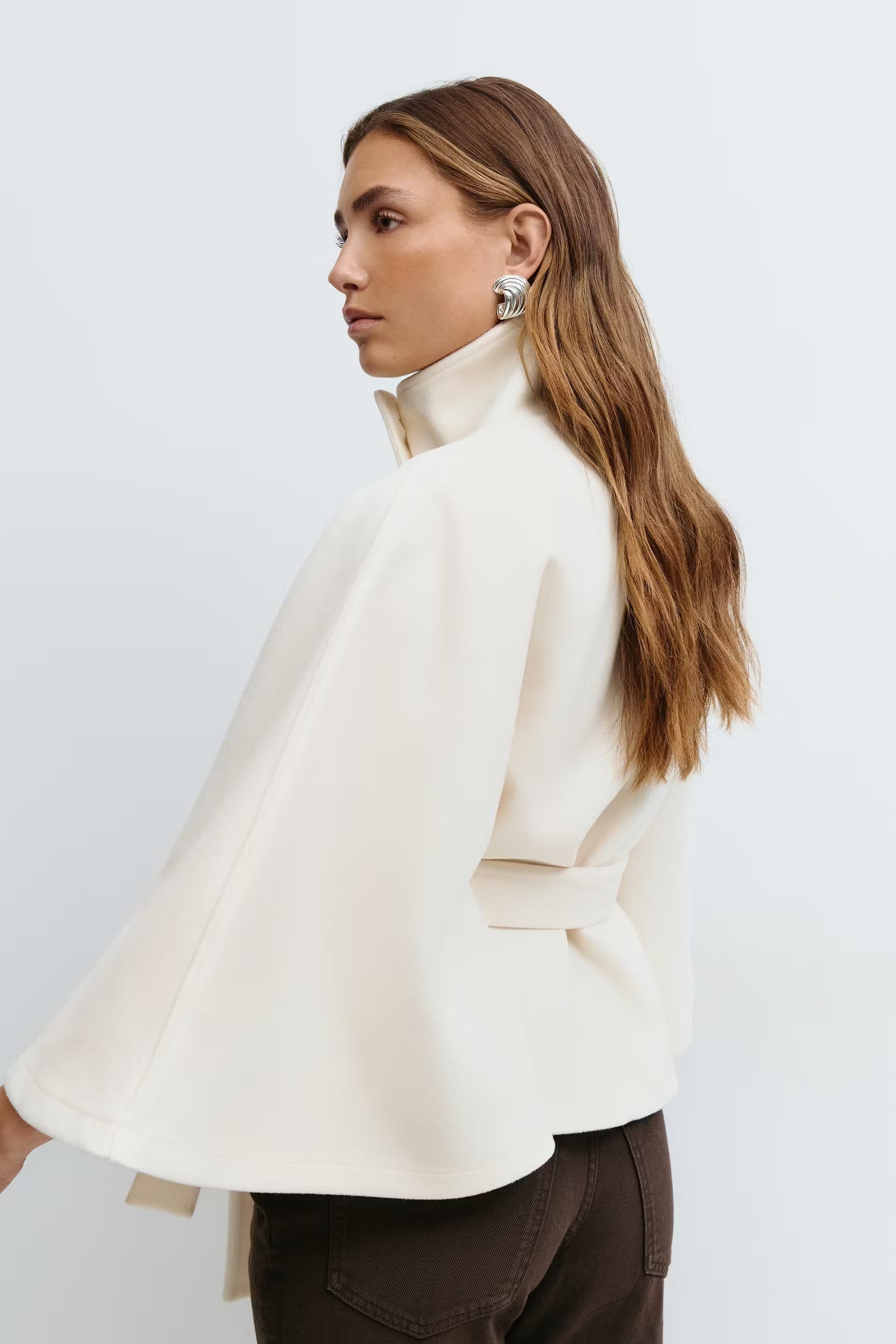 Belle Nuit | Belt cape jacket