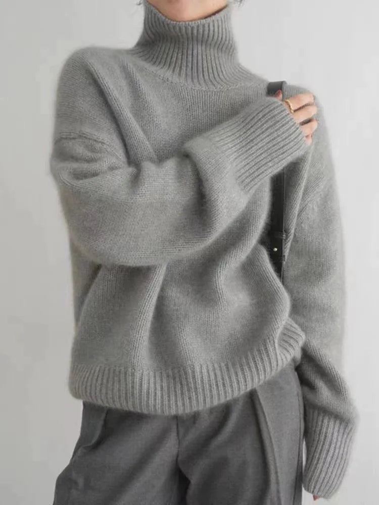 Alecia | elegante maglione a collo alto