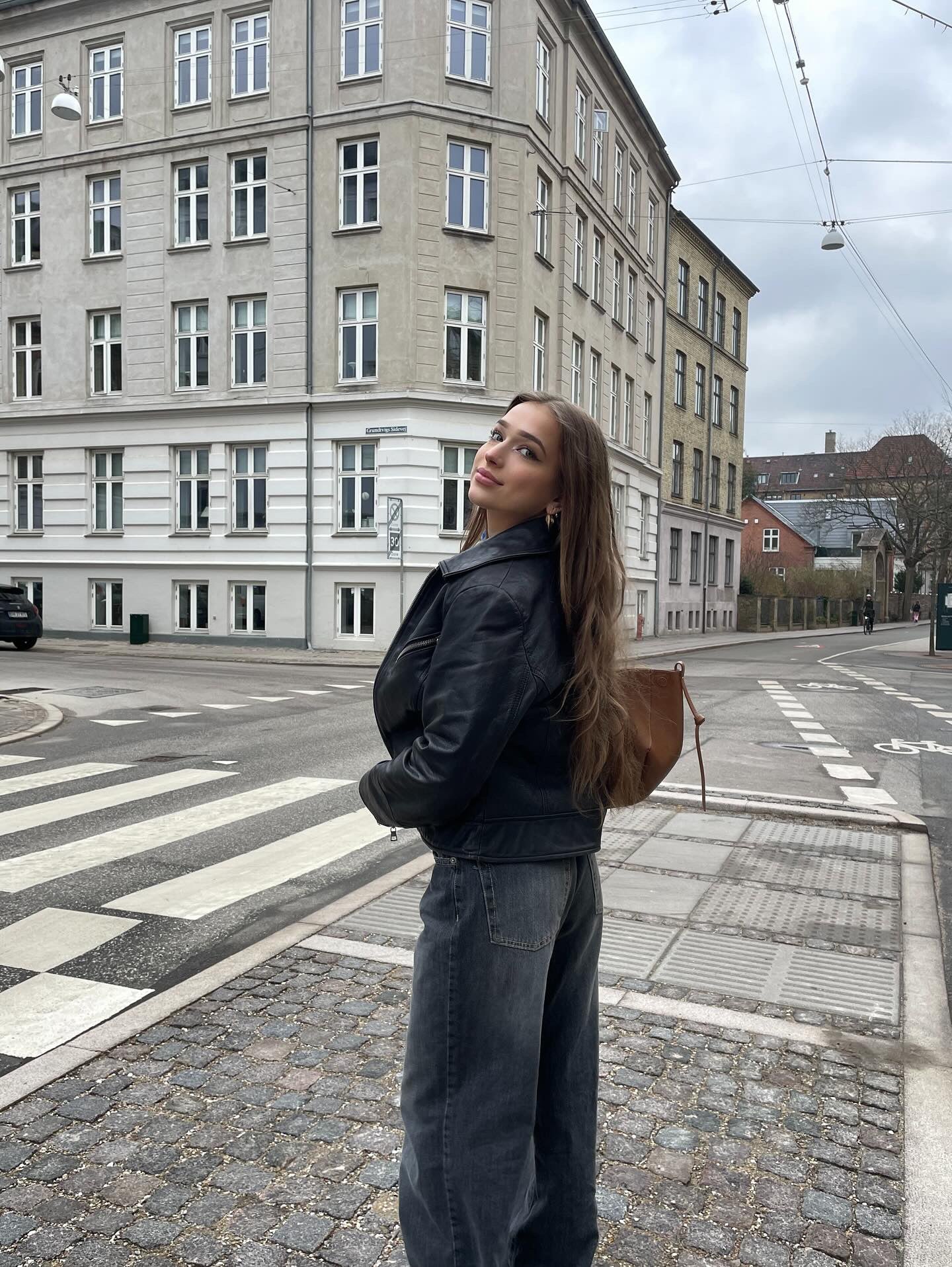 Belle Nuit™ | Low-Waisted Jeans - Grey Denim