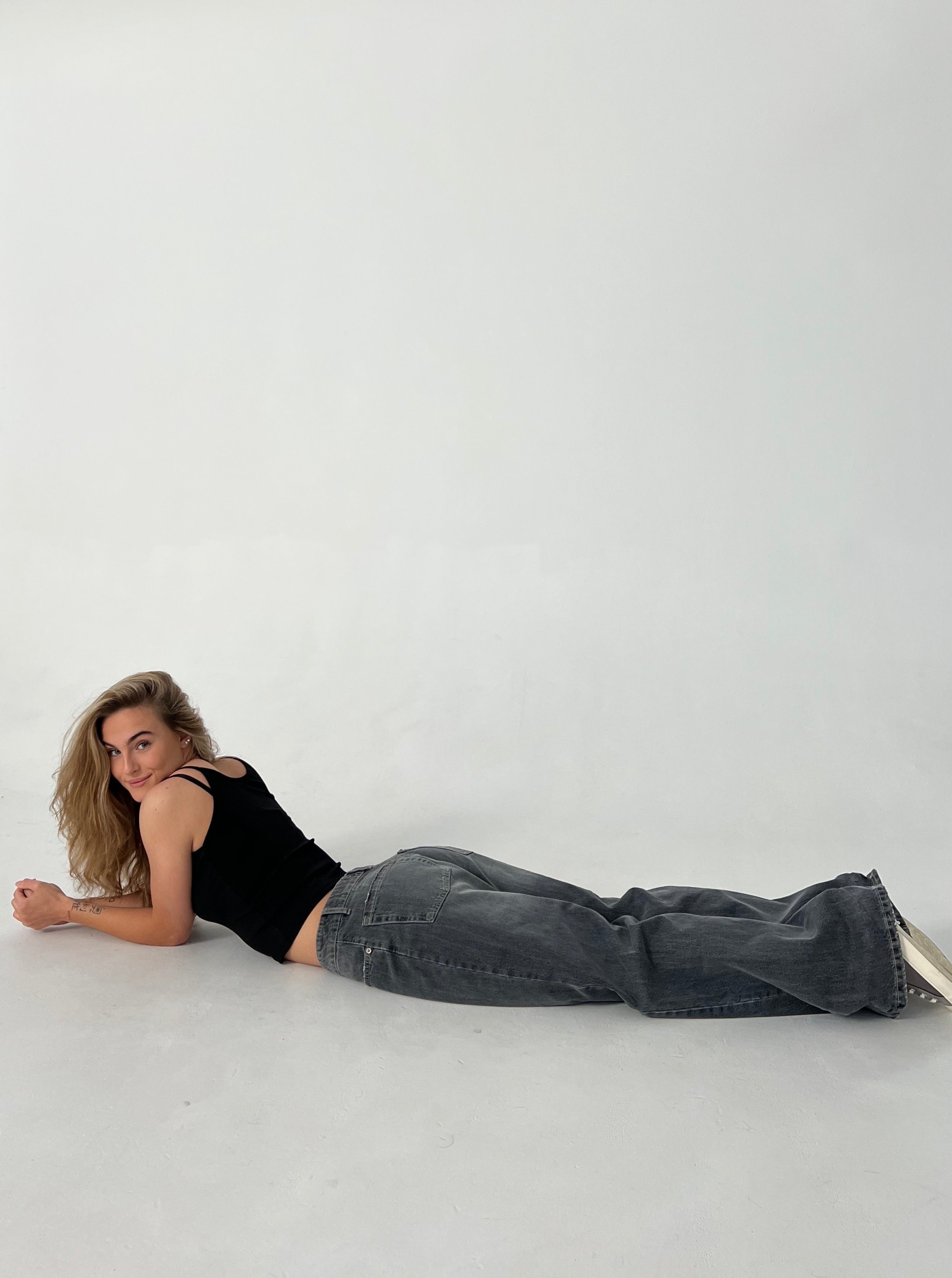 Belle Nuit™ | Low-Waisted Jeans - Grey Denim
