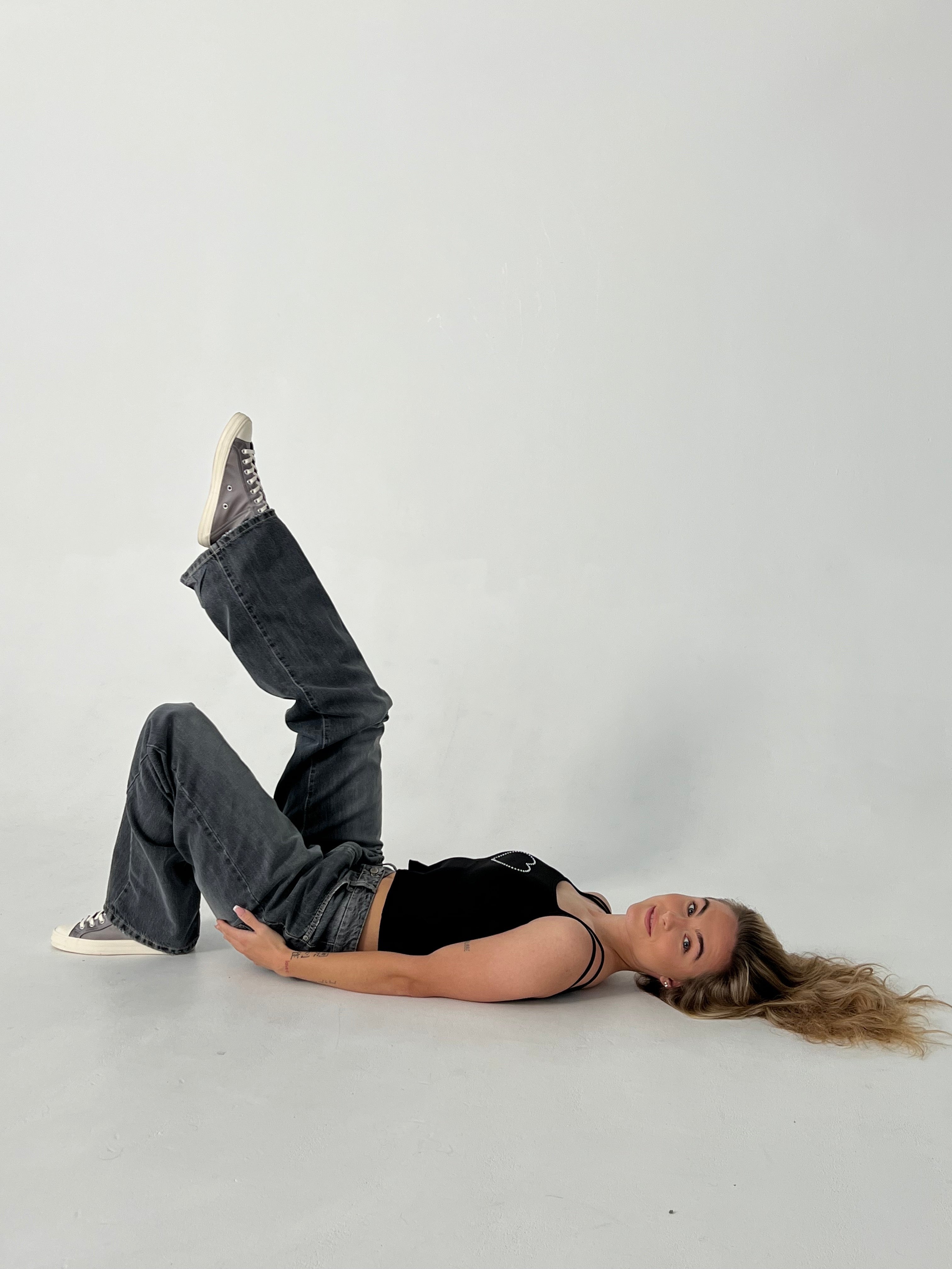 Belle Nuit™ | Low-Waisted Jeans - Grey Denim