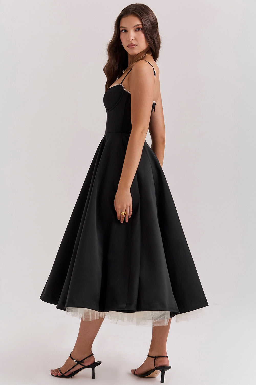 Belle Nuit | Lola Midi Dress