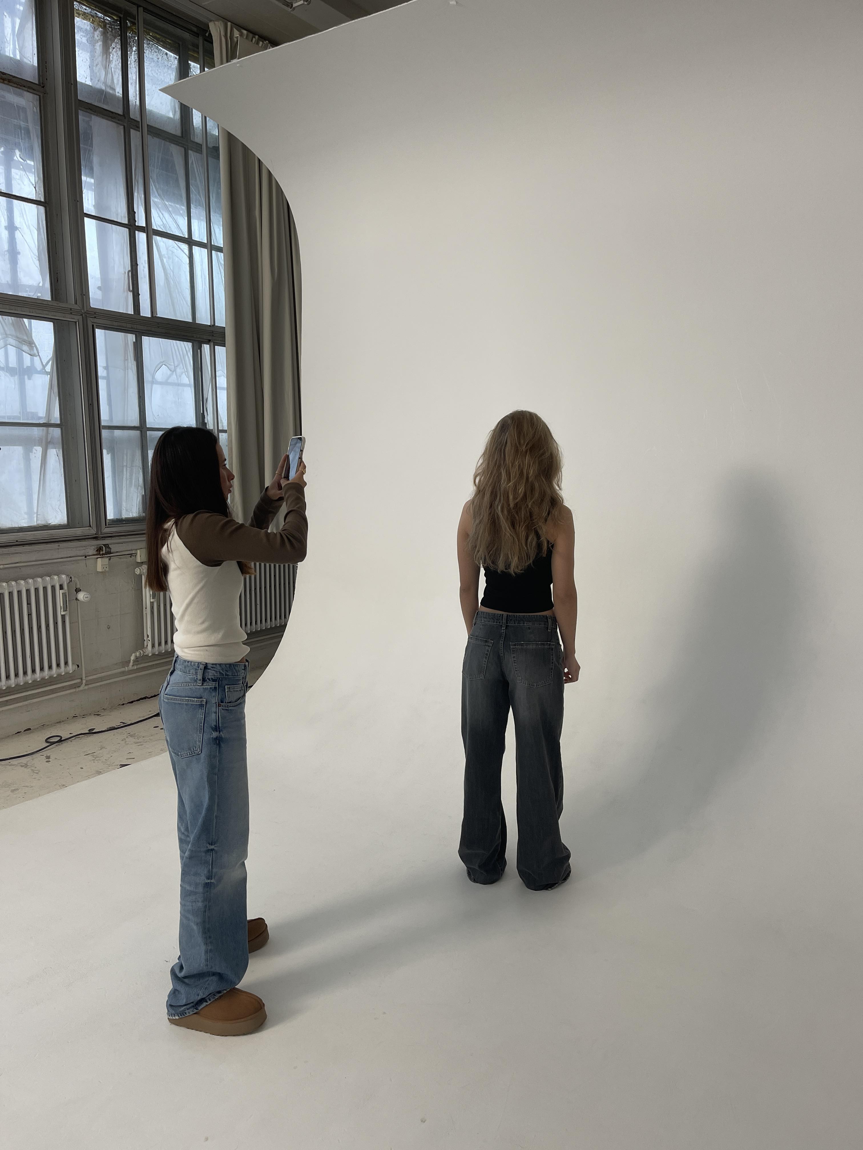Belle Nuit™ | Low-Waisted Jeans - Grey Denim