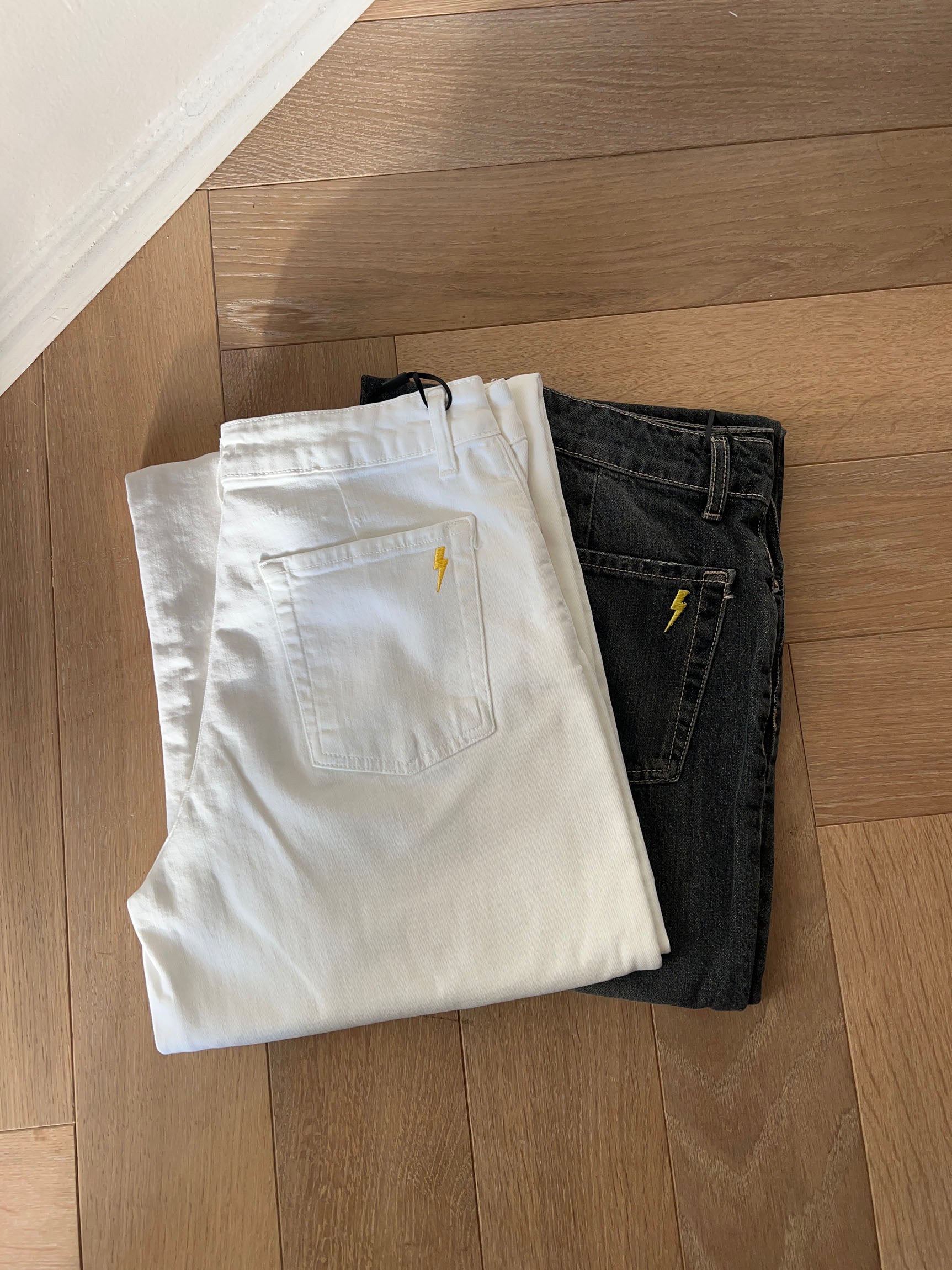 Belle Nuit™ | Low-Waisted Jeans - White Denim