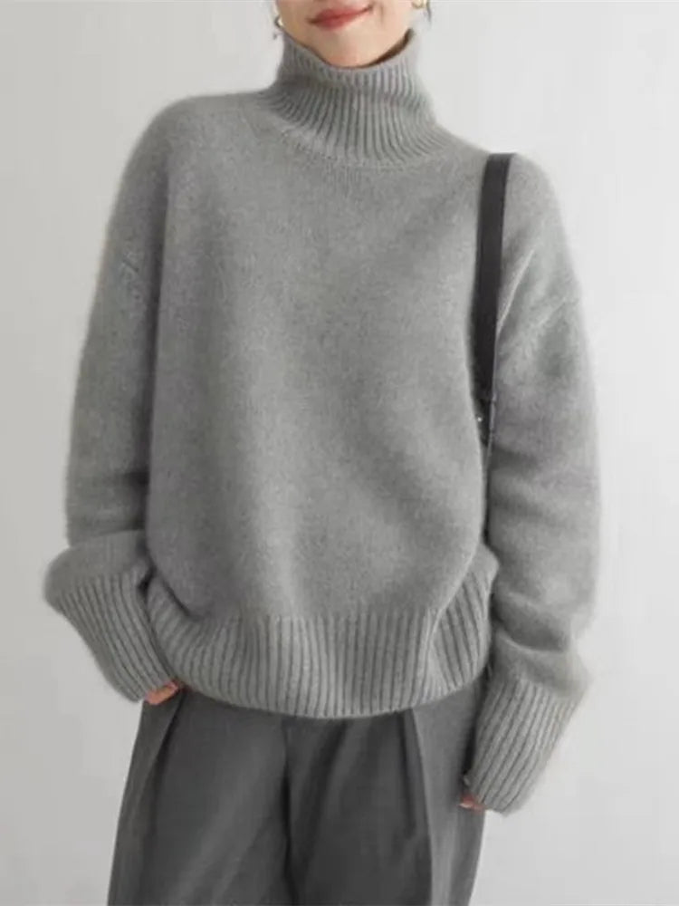 Alecia | elegante maglione a collo alto