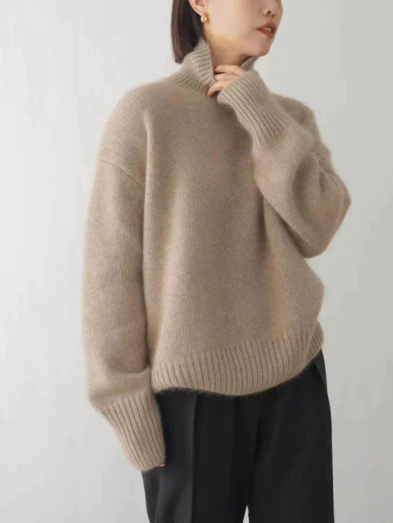 Alecia | elegante maglione a collo alto