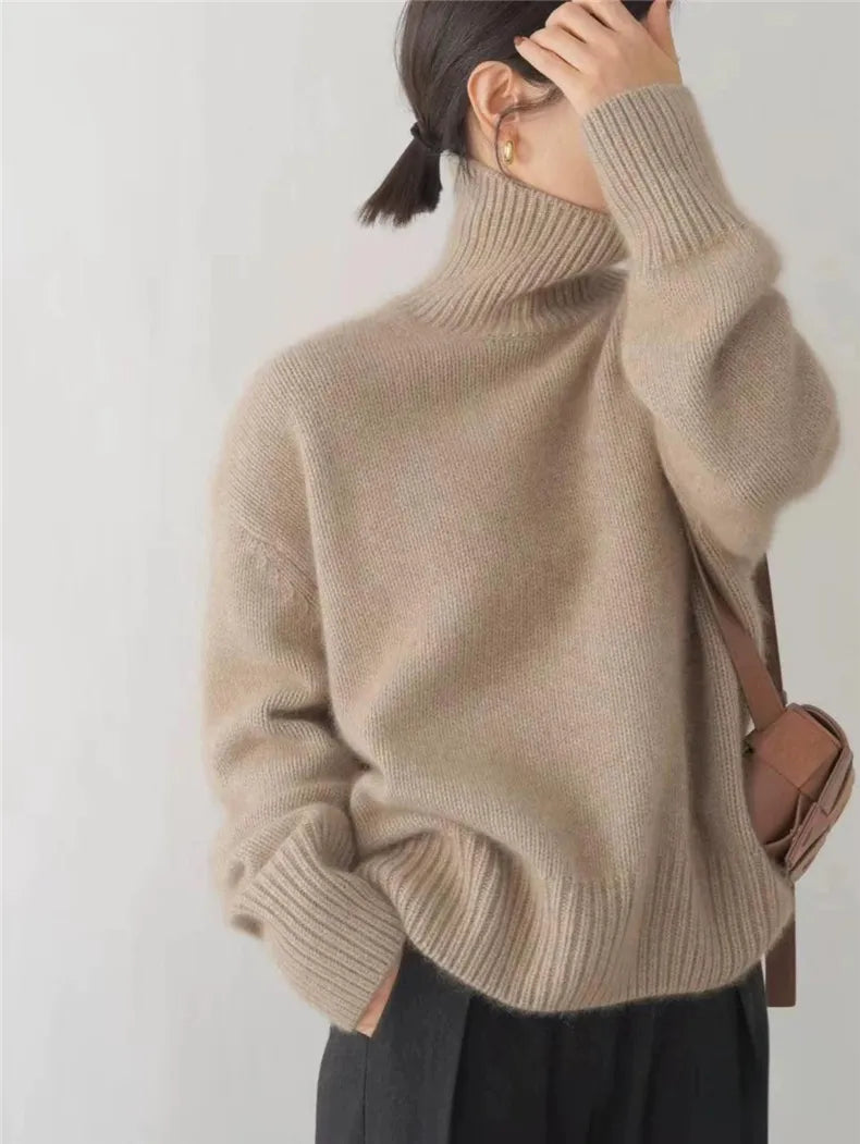 Alecia | elegante maglione a collo alto
