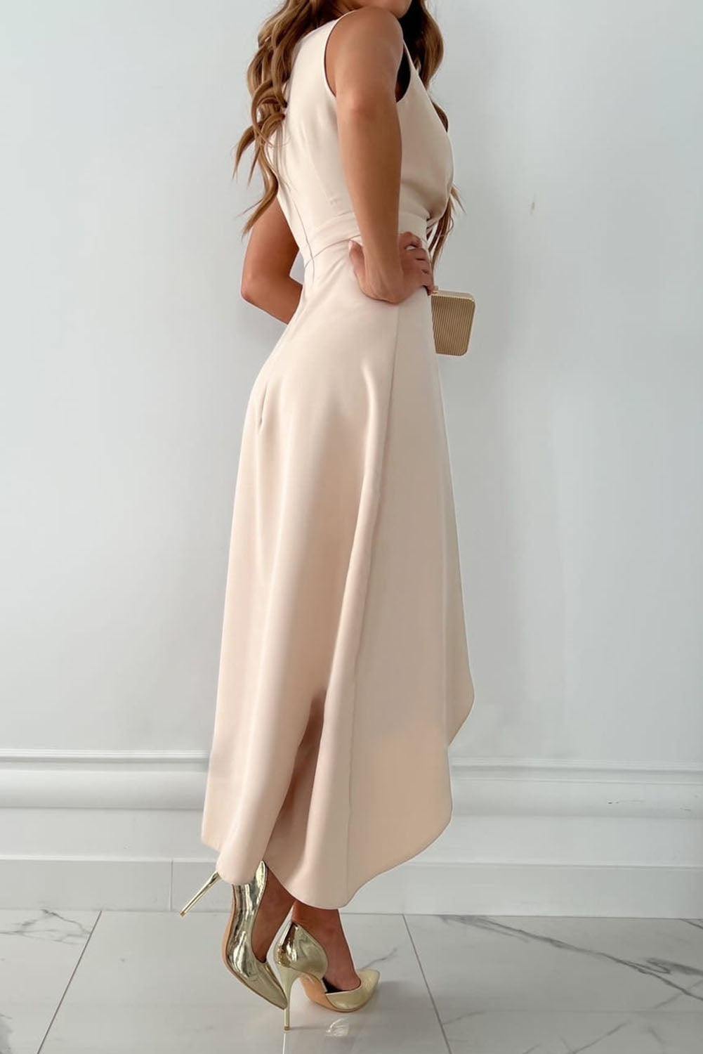 Mandy | Abito midi elegante con scollo a V